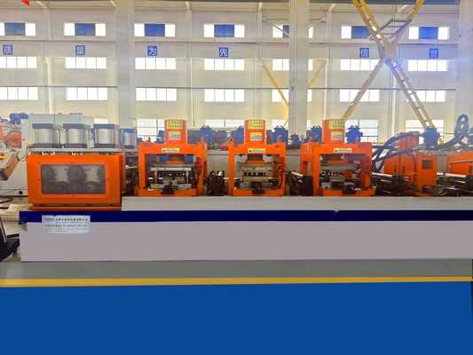 Mesin Pembentuk Roll Braket Pemasangan Panel Surya Otomatis